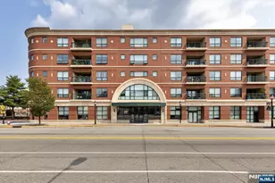 1 Orient Way 202, Rutherford, NJ 07070 - Photo 3