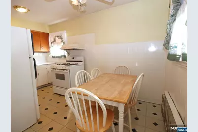 8 Annette Terrace, Lodi, NJ 07644 - Photo 9