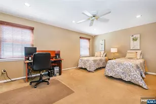 8 Tomahawk Dr, Wayne, NJ 07470 - Photo 17