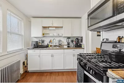 102 Sheridan Avenue, Clifton, NJ 07011 - Photo 15
