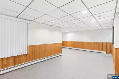 33 Jaime Court, Parsippany, NJ 07950 - Photo 21