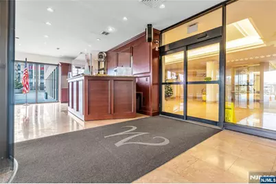 200 Winston Drive 1711 #1711, Cliffside Park, NJ 07010 - Photo 31