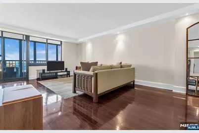 200 Winston Drive 1711 #1711, Cliffside Park, NJ 07010 - Photo 5