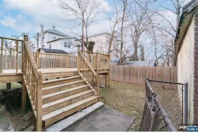 277 Meeker Avenue, Newark, NJ 07112 - Photo 17