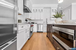 16 Gabriel Ct 16, Paramus, NJ 07652 - Photo 13
