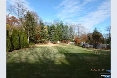 31 Leonard Drive, Old Tappan, NJ 07675 - Photo 7