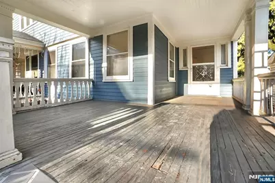 9 Hawthorne Place, Montclair, NJ 07042 - Photo 3