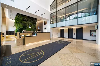 250 Gorge 23A #23A, Cliffside Park, NJ 07010 - Photo 3