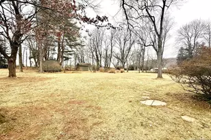 7 Brady Rd, Warren Township, NJ 07059 - Photo 3