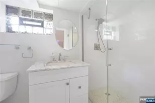 843 Belle Ave, Teaneck Township, NJ 07666 - Photo 11