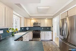 79 Truman Blvd, Oakland, NJ 07436 - Photo 7