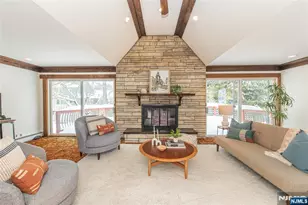 27 Balston Dr, Verona, NJ 07044 - Photo 13