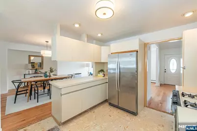 27 Balston Drive, Verona, NJ 07044 - Photo 9