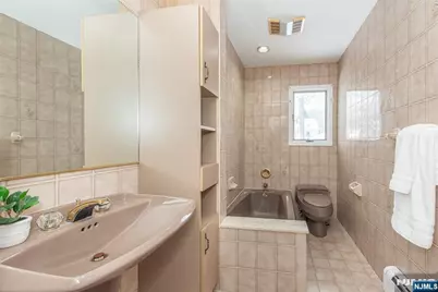 27 Balston Drive, Verona, NJ 07044 - Photo 23