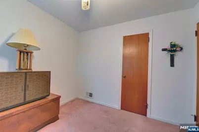 186-188 Sherwood Avenue, Paterson, NJ 07502 - Photo 11