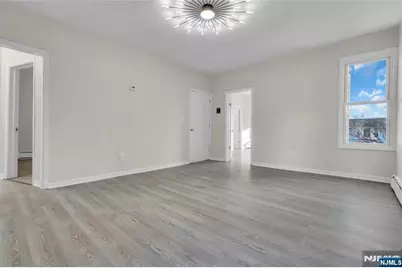537 Grove Street, East Orange, NJ 07017 - Photo 5