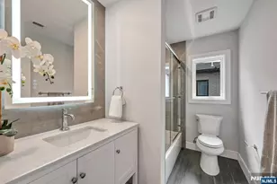 2445 E Camner St, Fort Lee, NJ 07024 - Photo 35