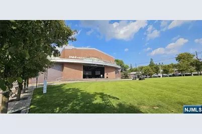 1357 16th Street, Fort Lee, NJ 07024 - Photo 21