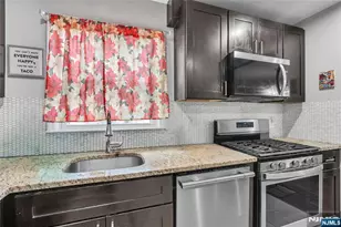 1101 Bergen Ave, Linden, NJ 07036 - Photo 17