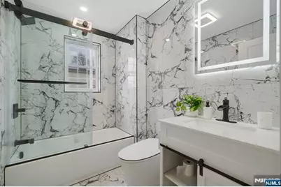 83 Madison Avenue, Rochelle Park Township, NJ 07662 - Photo 9