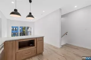 9 Voorhees, Newark, NJ 07103 - Photo 19