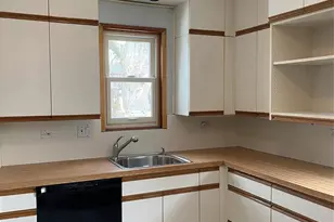 79 Beechwood Ave, Bogota, NJ 07603 - Photo 9