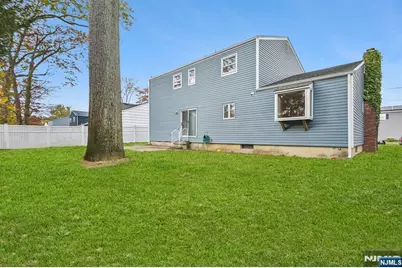 36 Arcadia Road, Pompton Lakes, NJ 07442 - Photo 15