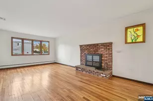 36 Arcadia Rd, Pompton Lakes, NJ 07442 - Photo 5