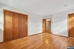 36 Arcadia Rd, Pompton Lakes, NJ 07442 - Photo 13