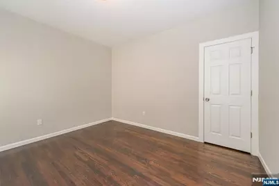 134 Knapp Avenue, Clifton, NJ 07011 - Photo 19