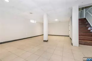 14 Hudson St, Bergenfield, NJ 07621 - Photo 25