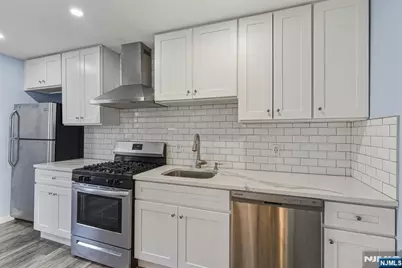 60 Winant Avenue, Ridgefield Park, NJ 07660 - Photo 3