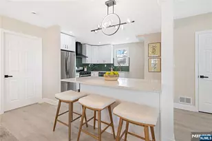 34 Emerald St, Hackensack, NJ 07601 - Photo 5