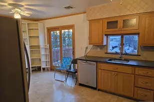 53 Petersilge Dr, Little Ferry, NJ 07643 - Photo 7