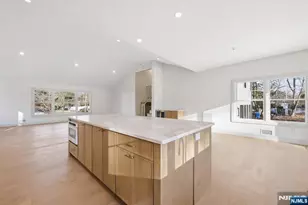 442 Ellis Pl, Wyckoff Township, NJ 07481 - Photo 13