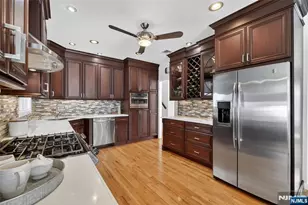 90 Birchwood Terrace, Wayne, NJ 07470 - Photo 19