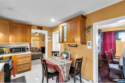 110 Whittlesey Avenue, West Orange Township, NJ 07052 - Photo 13