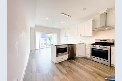 93 Prospect Street 6 #6, Garfield, NJ 07026 - Photo 13