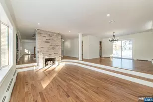 7 Shaw Ct, Fairfield, NJ 07004 - Photo 5