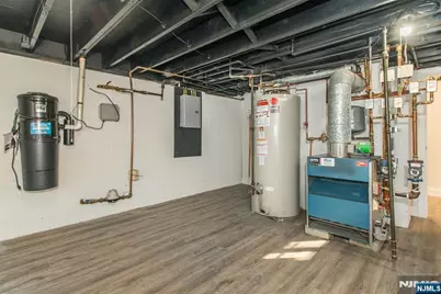 7 Shaw Court, Fairfield, NJ 07004 - Photo 33