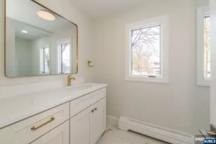 7 Shaw Ct, Fairfield, NJ 07004 - Photo 13