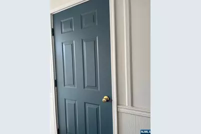 611 Lilac Lane, Mahwah, NJ 07430 - Photo 15