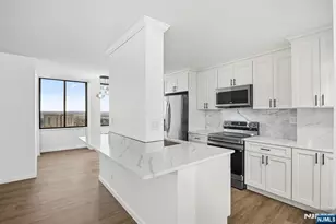 300 Winston Dr 2502, Cliffside Park, NJ 07010 - Photo 5