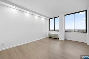 300 Winston Dr 2502, Cliffside Park, NJ 07010 - Photo 15