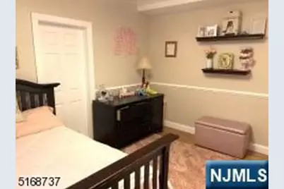 6 Chamberlain Avenue, Little Ferry, NJ 07643 - Photo 19