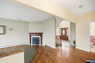 112 Hill St, Wood Ridge, NJ 07075 - Photo 5