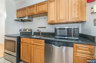 2350 State Route 10 B3, Morris Plains Borough, NJ 07950 - Photo 11