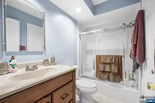 826 Georgetown Dr, Ramsey, NJ 07446 - Photo 27