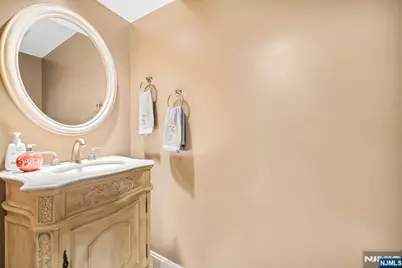 826 Georgetown Drive, Ramsey, NJ 07446 - Photo 15