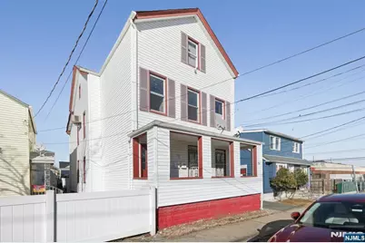 39 Thomas Street, Paterson, NJ 07503 - Photo 3